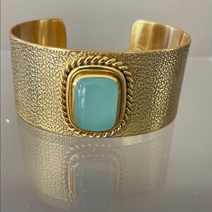 Gold Cuff Bracelet with Turquoise Stone